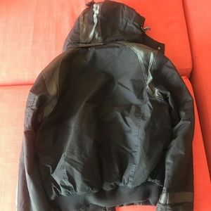 Men's Black Winter Jacket(Noize Medium-Sporty look
